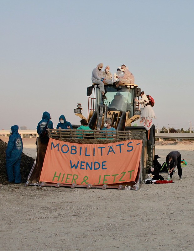Bagger Blockade Lobau bleibt